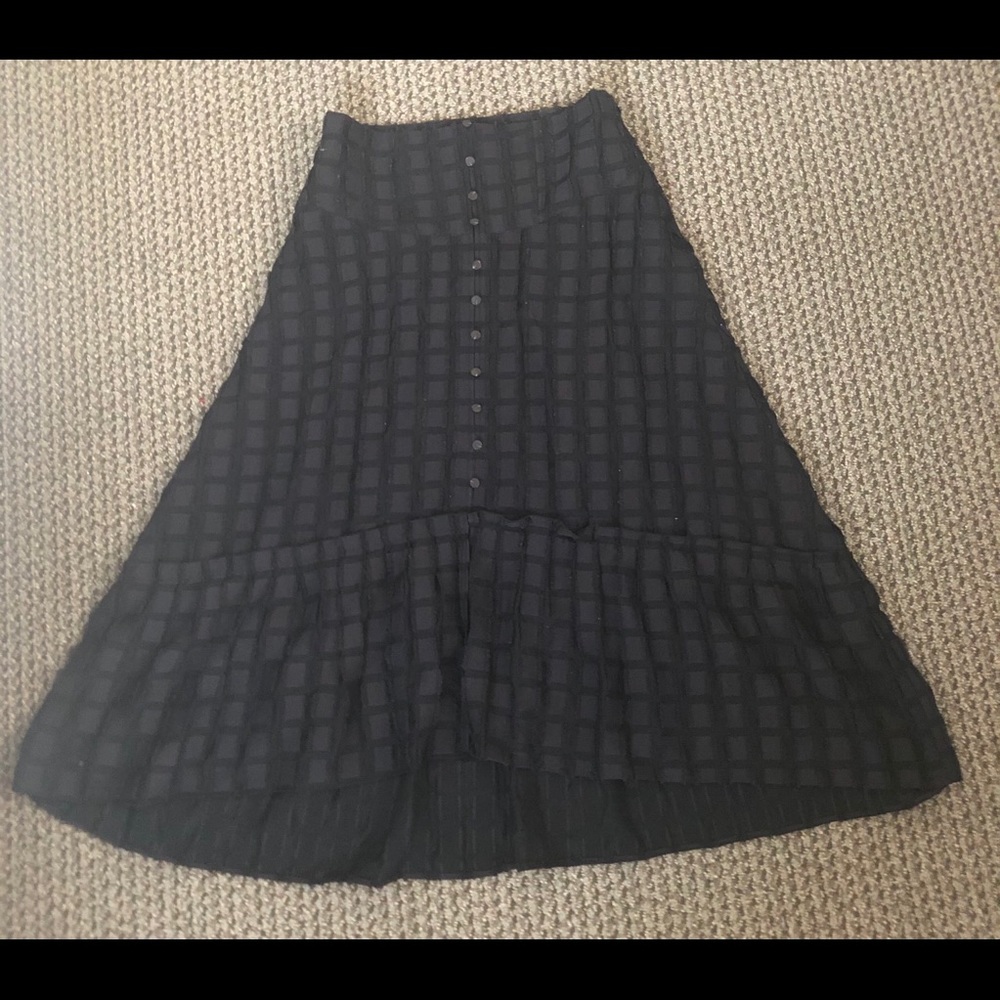 Black midi skirt